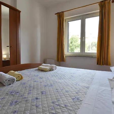 Karmen Apartment Primosten