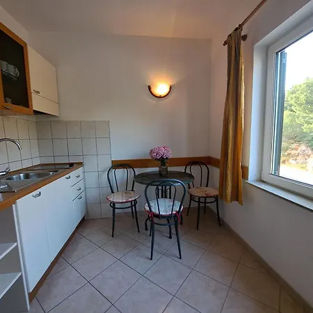 Karmen Apartamento Primošten